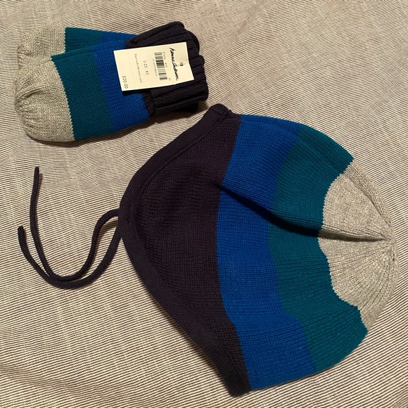Toddler boy hat and glove set - Picture 1 of 2